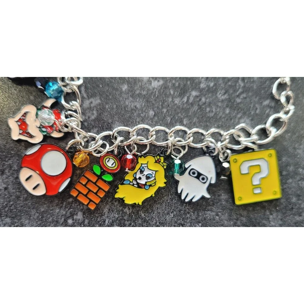 NWOT Mario Brothers Inspired Character Charm Bracelet
